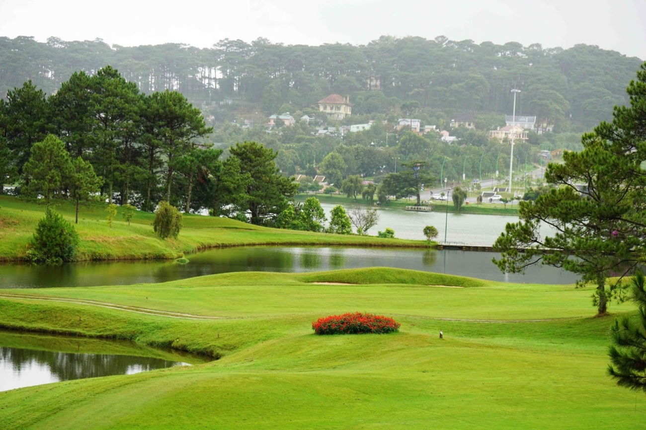 san-golf-da-lat-Palace